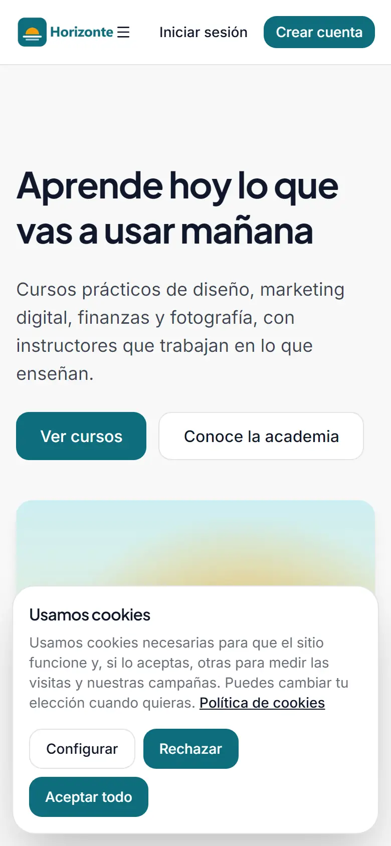 Aviso de cookies del sitio de una academia